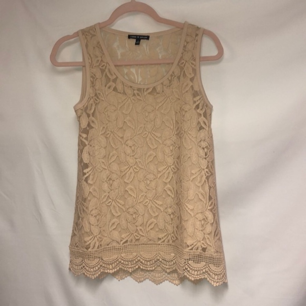 CABLE & GAUGE LACE  Women’s sleeveless top SIZE S